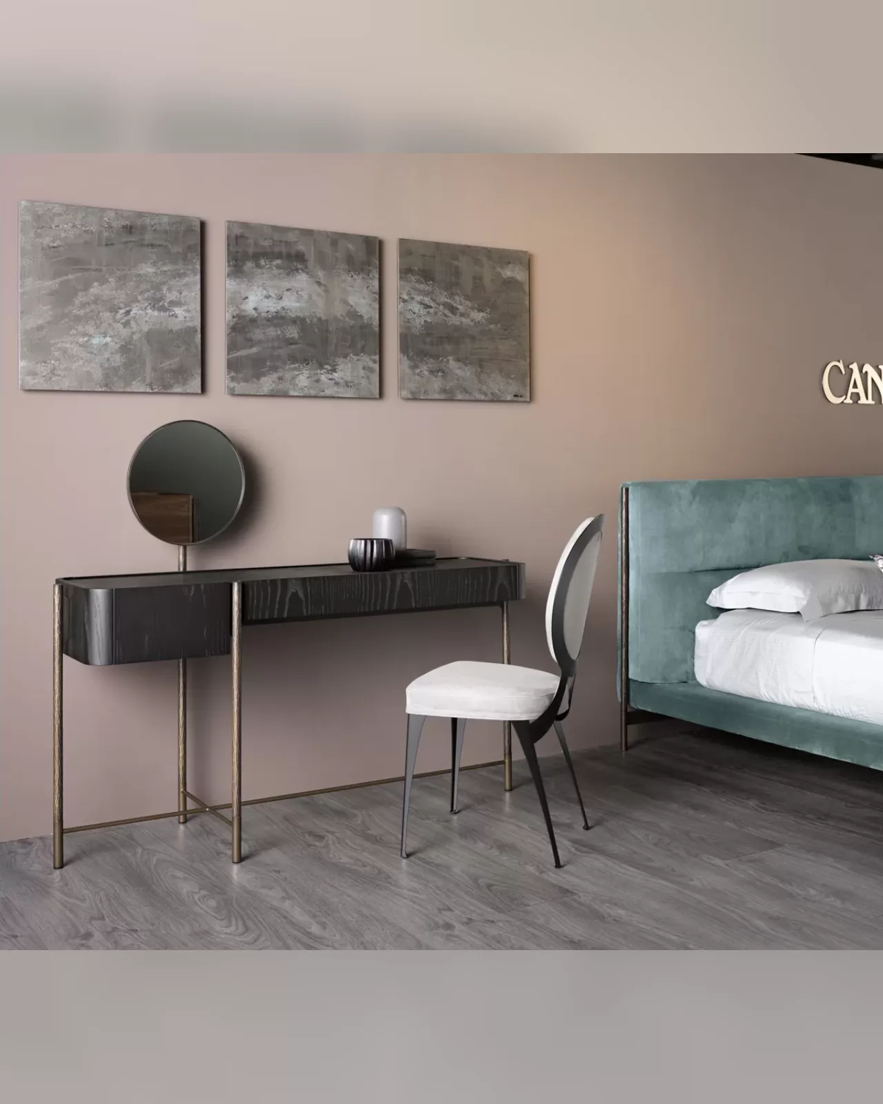 Shanghai Desk and Dressing Table, Cantori desk made in Italy
