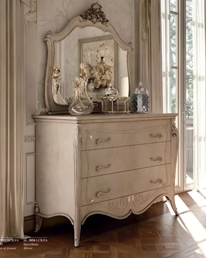 Opera Shaped Chest of Drawers, 3 Drawers, Carved "B" Decoration, Opera shaped dresser by Francesco Pasi