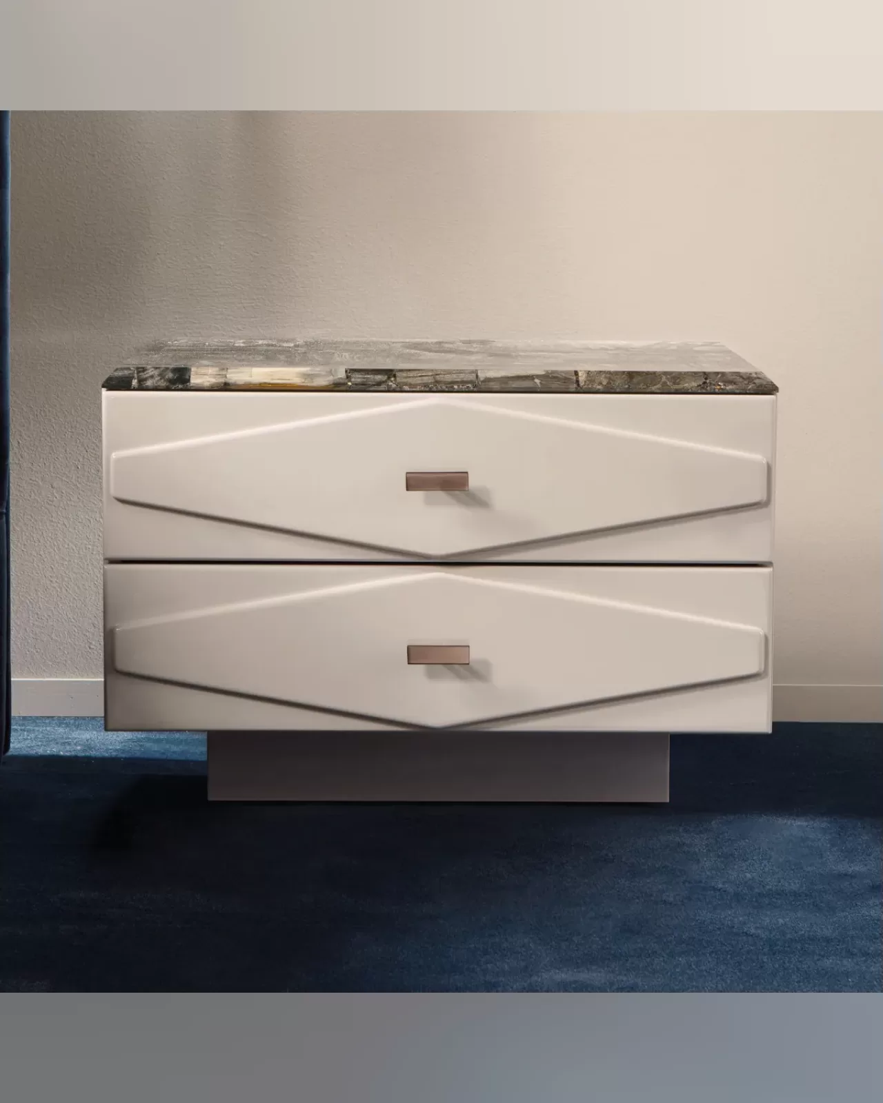Cinabro Nightstand, Modern Upholstered Beds