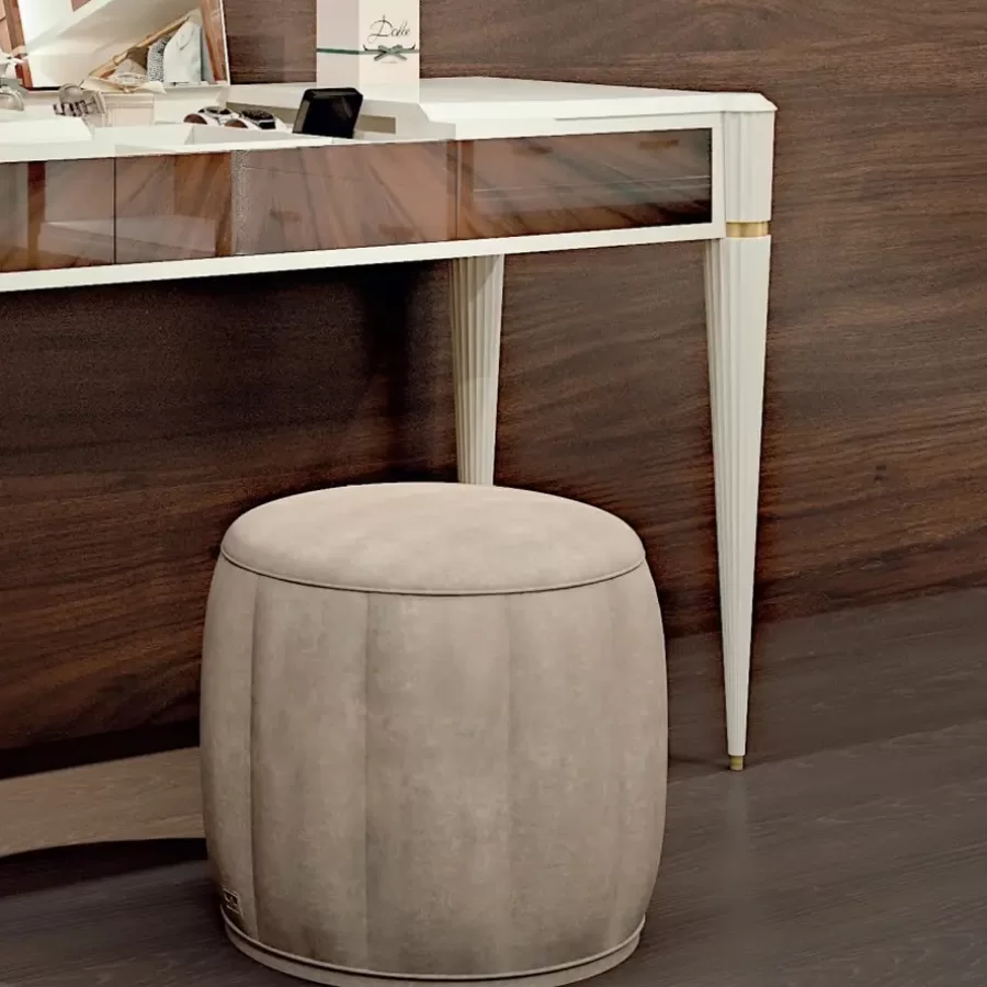 Ellipse Small Pouf by Francesco Pasi, Italian bedroom furniture
