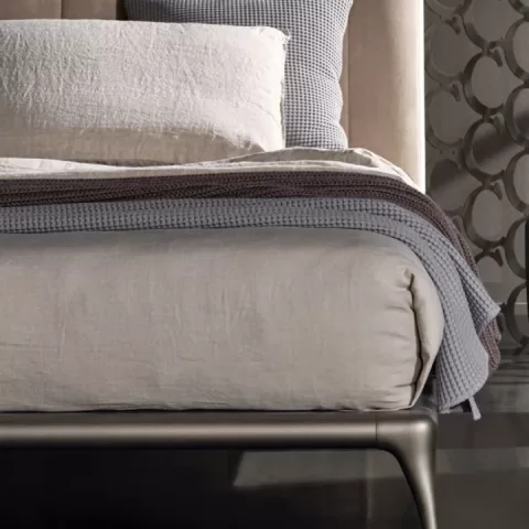 Iseo Bed