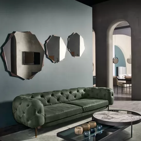 Medea Mirror