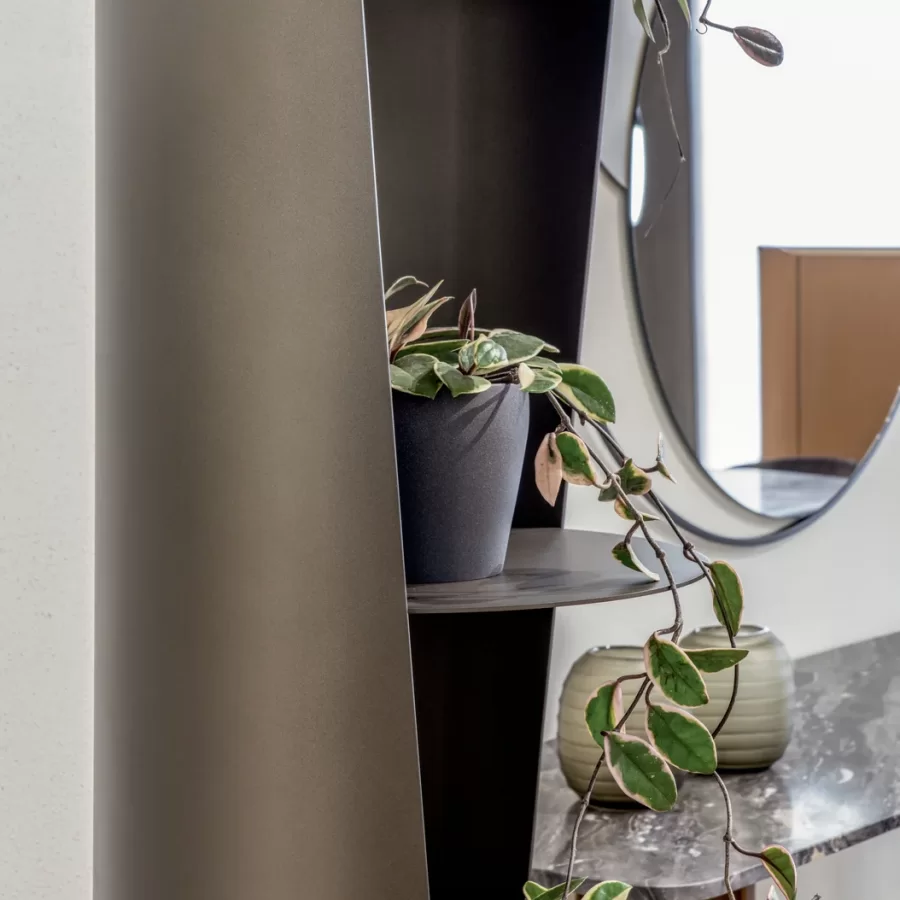 Ulisse Bookcase by Cantori, tall bookcase, made to order in Italy