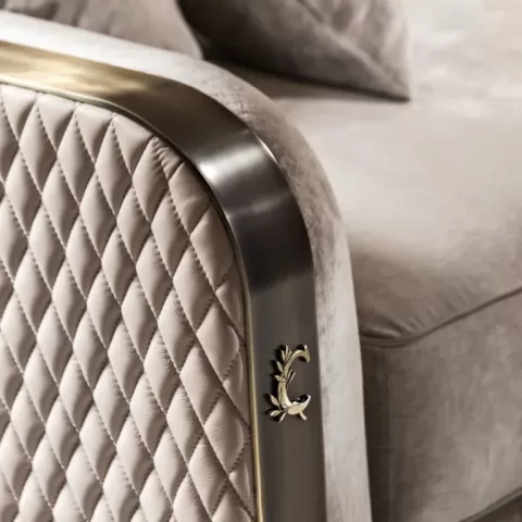 Voyage Armchair