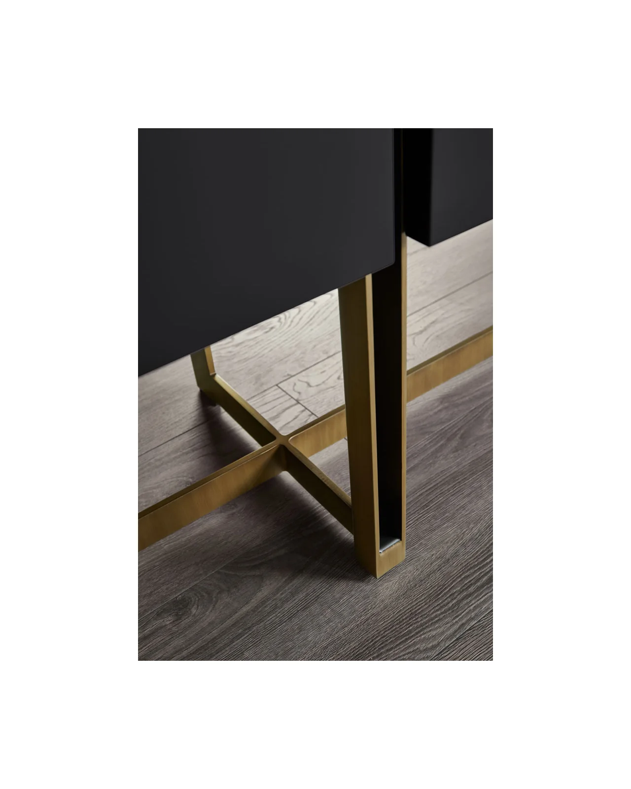 Mirage cabinet by Cantori, in an interior setting, photo 5 of 12