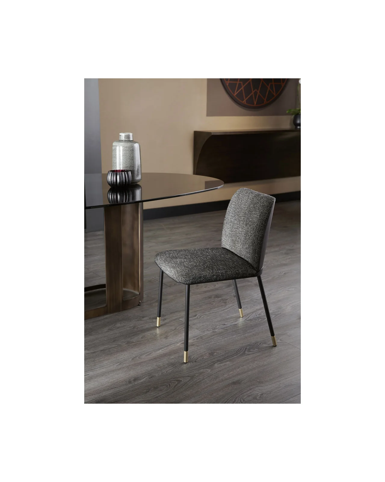 Oasi dining chair by Cantori, in an interior setting, photo 3 of 5