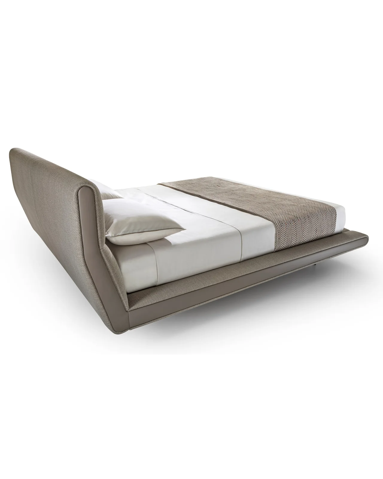 Sharon bed by Cantori, studio view, photo 2 of 11, Nobili Design catalog