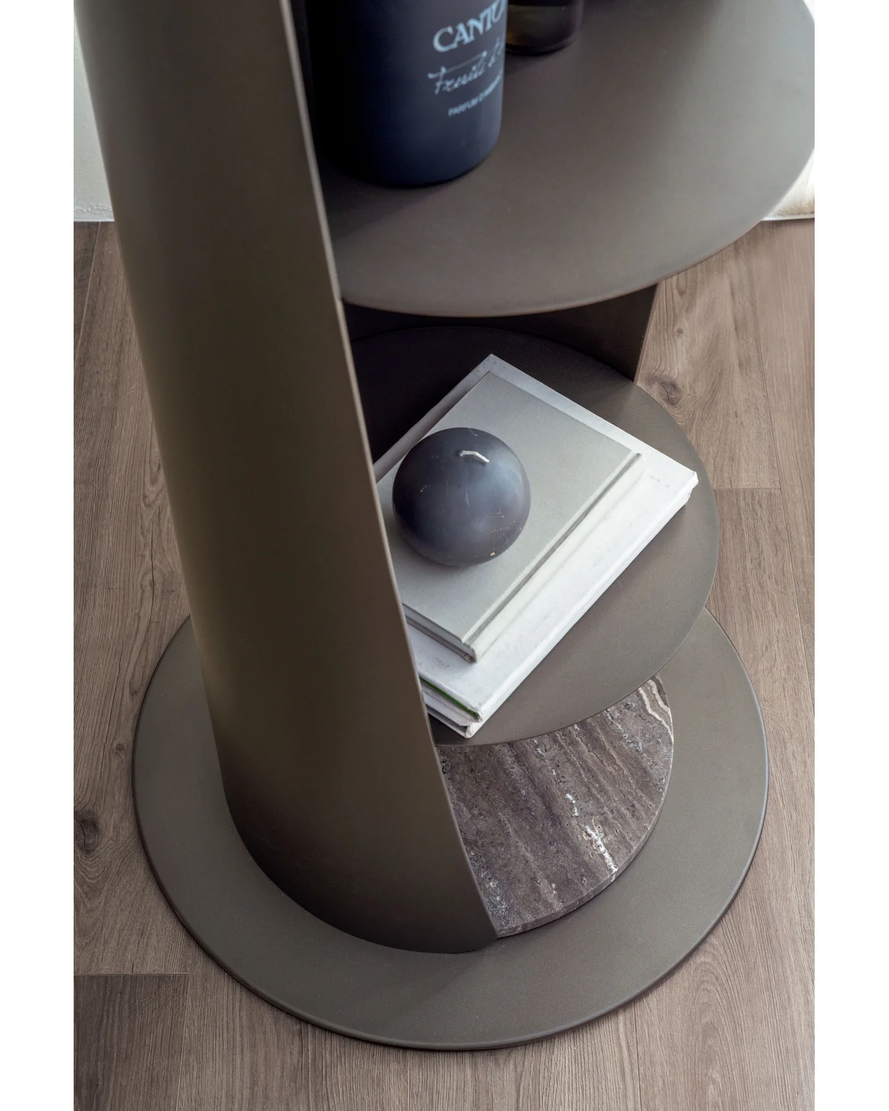 Ulisse bookcase by Cantori, in an interior setting, photo 4 of 7