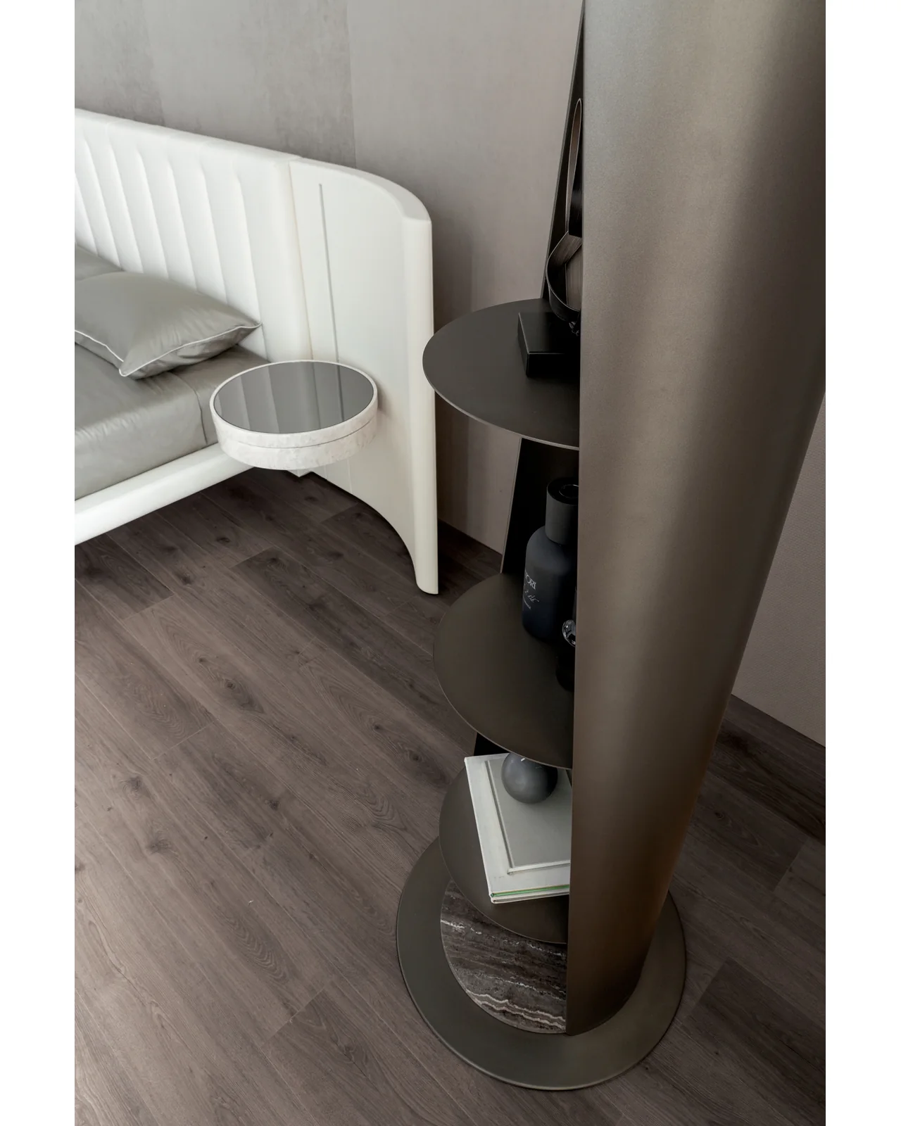 Ulisse bookcase by Cantori, in an interior setting, photo 6 of 7