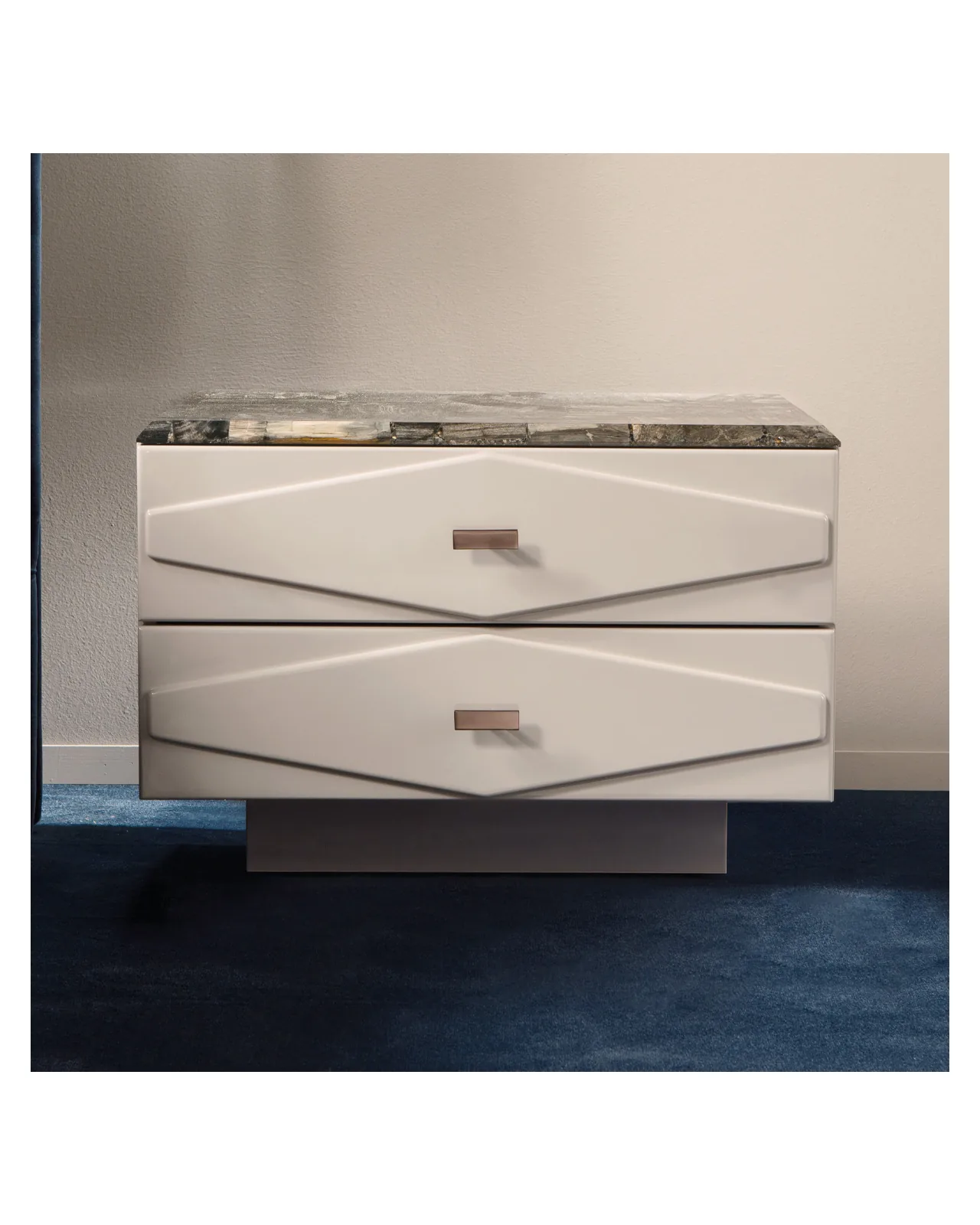 Cinabro Dresser by Epoque, in a bedroom setting, photo 2 of 3, Nobili Design catalog