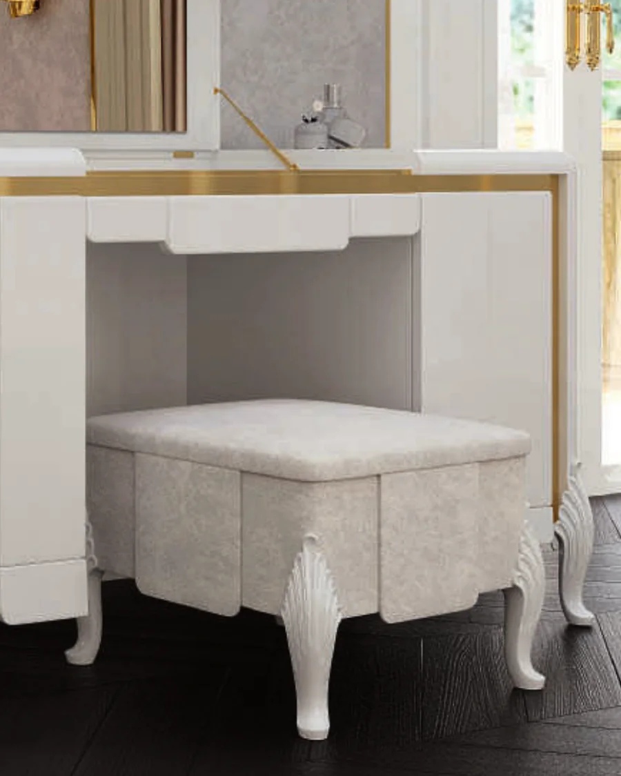 Ocean Pouf, Hand-carved legs by Francesco Pasi, Italian furniture manufacturer for the bedroom