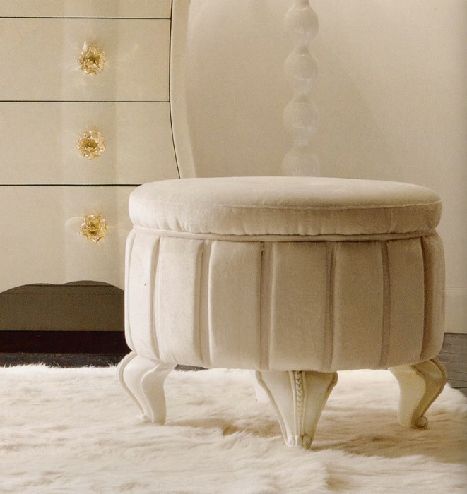 Classic luxury white bedroom furniture Chloe 6