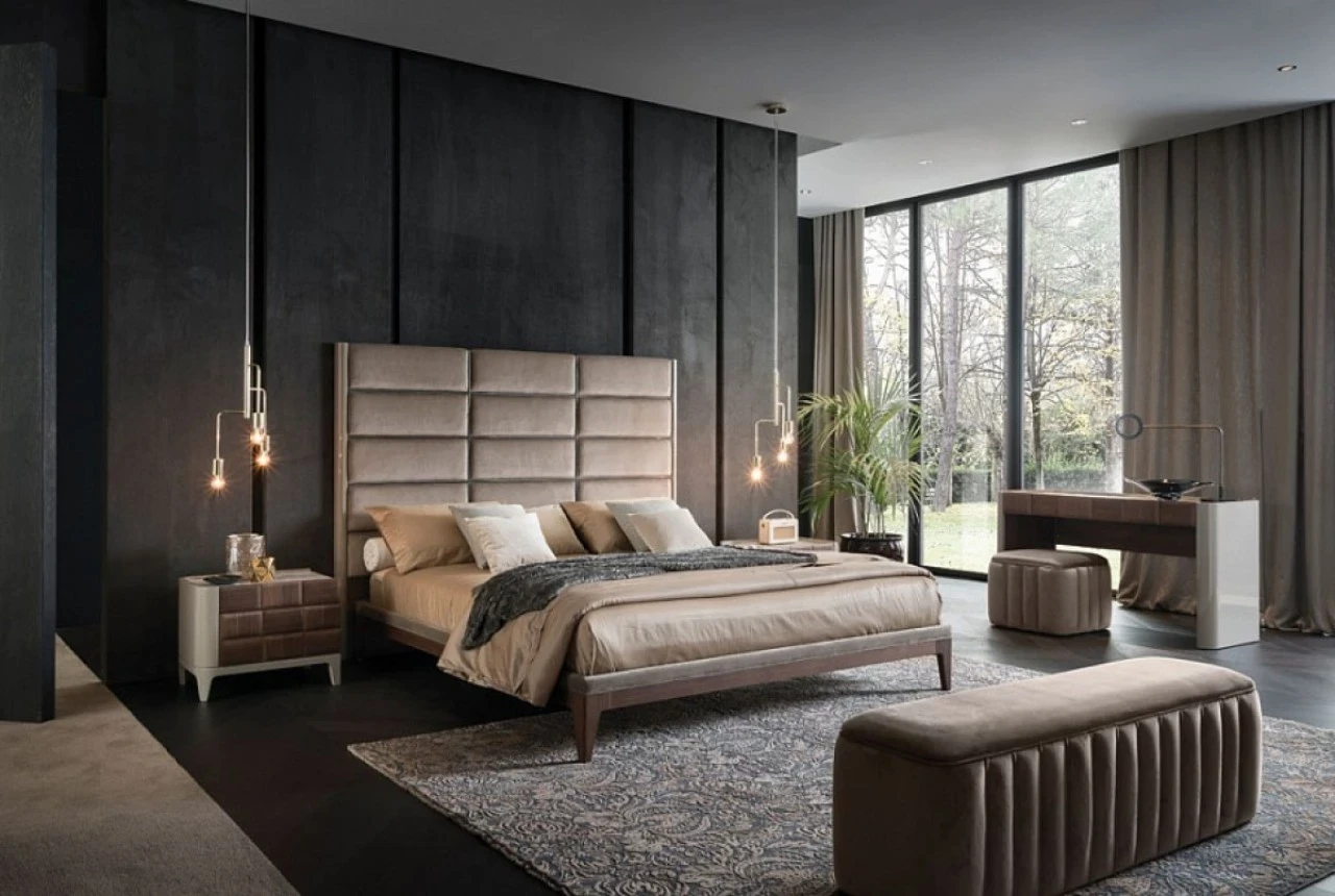 Dama King Bedroom Set, Italian bedroom furniture ordered through Nobili Design