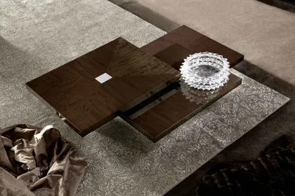 VOGUE COCKTAIL TABLE