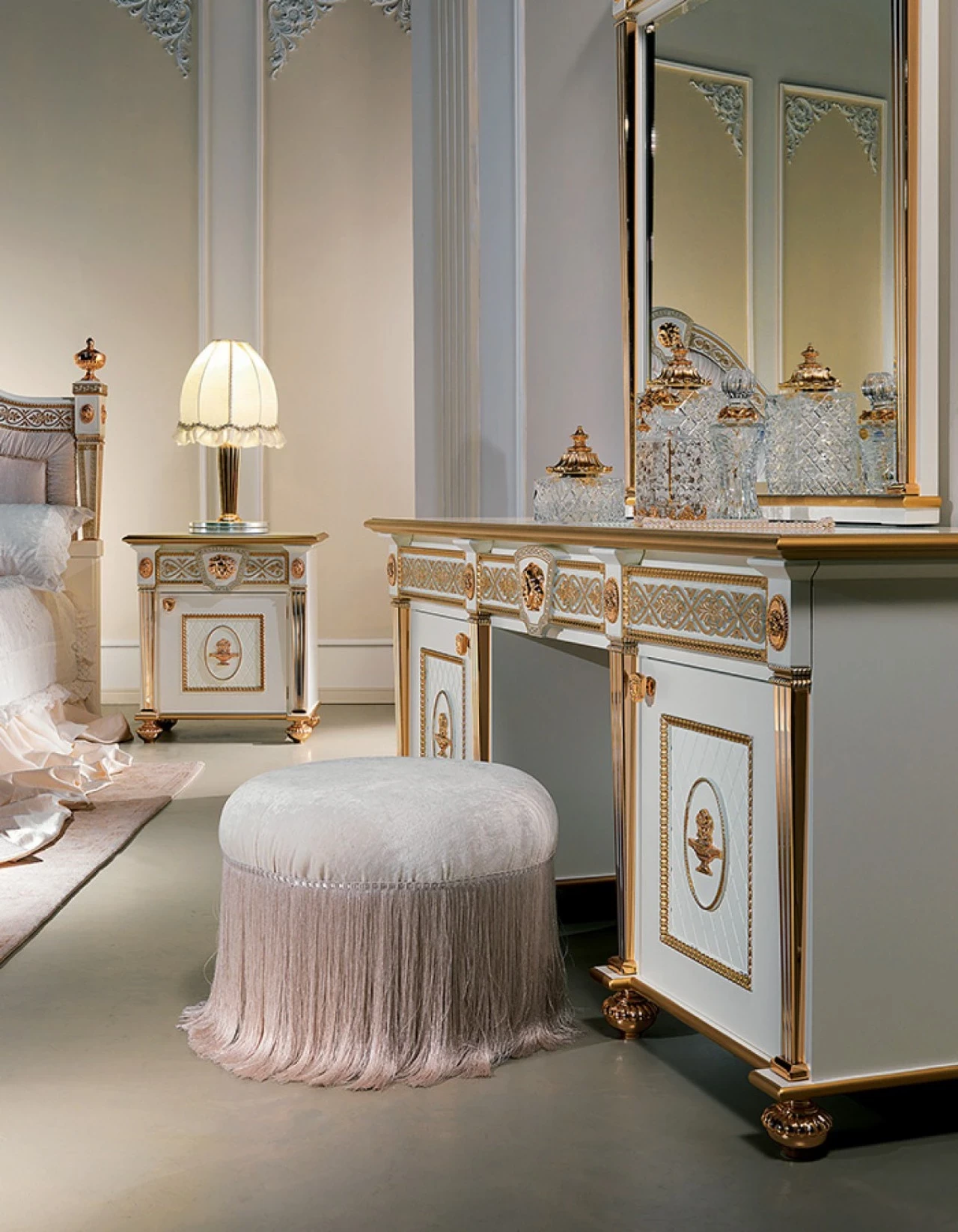 Classic Bedroom Furniture